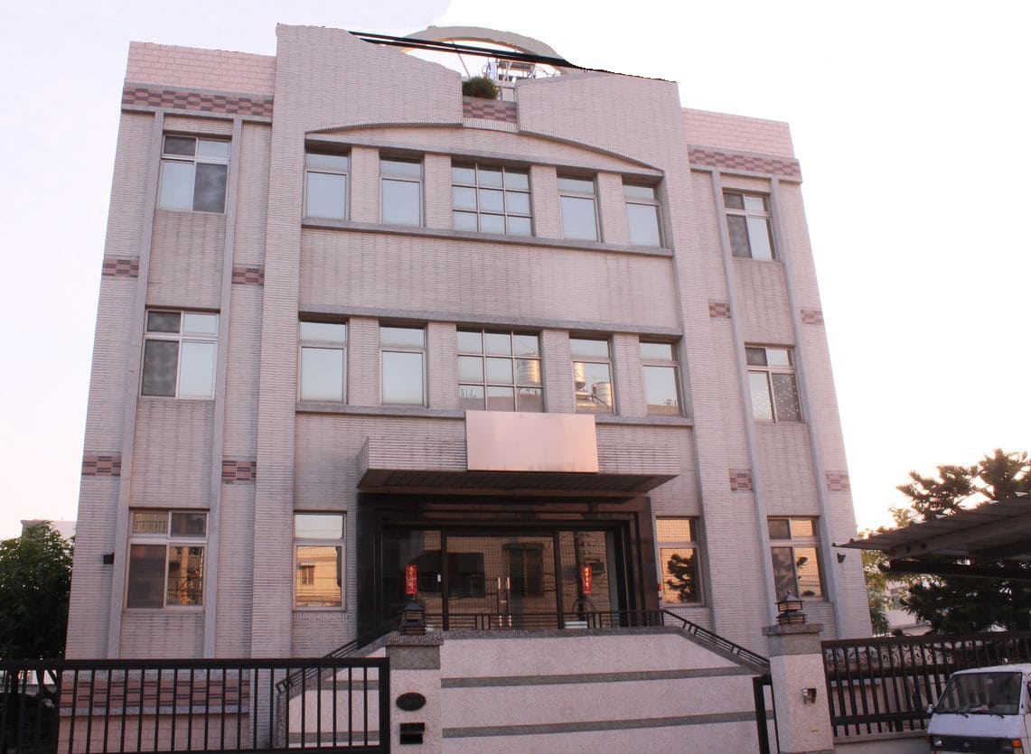 Sunflower Glasses headquarters, Taoyuan Taiwan